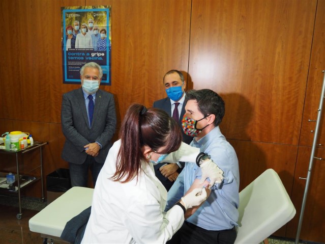Campaña de sensibilización sobre a vacinación antigripal no Parlamento de Galicia